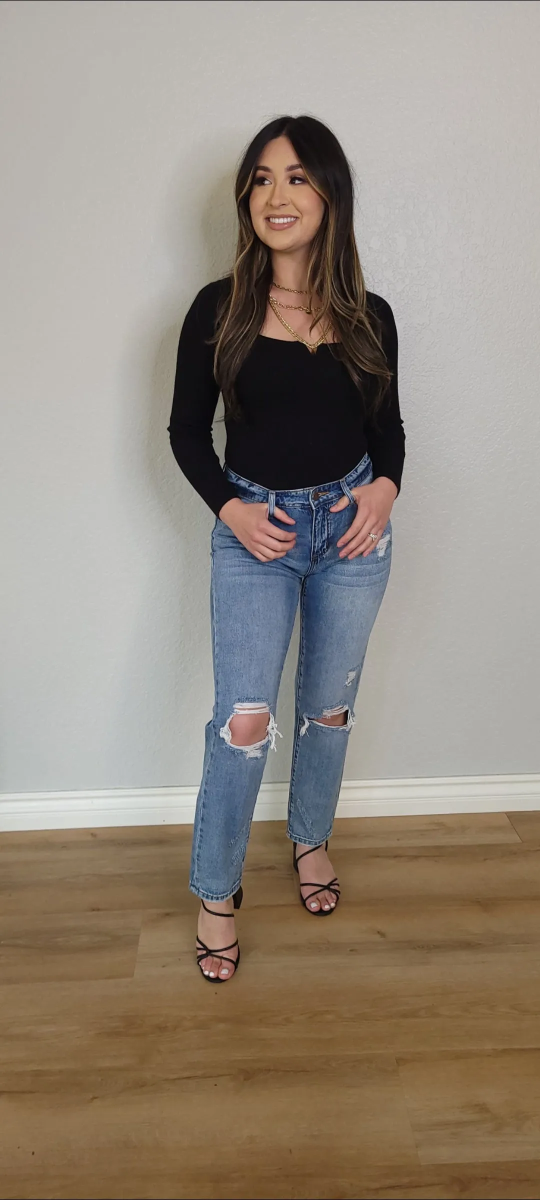 Distressed Knee Boyfriend Jeans