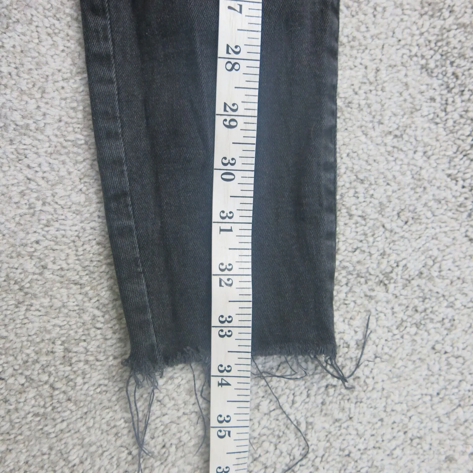 Forever 21 Womens Jeans Skinny Leg Raw Hem Denim Stretch Mid Rise Black Size 26