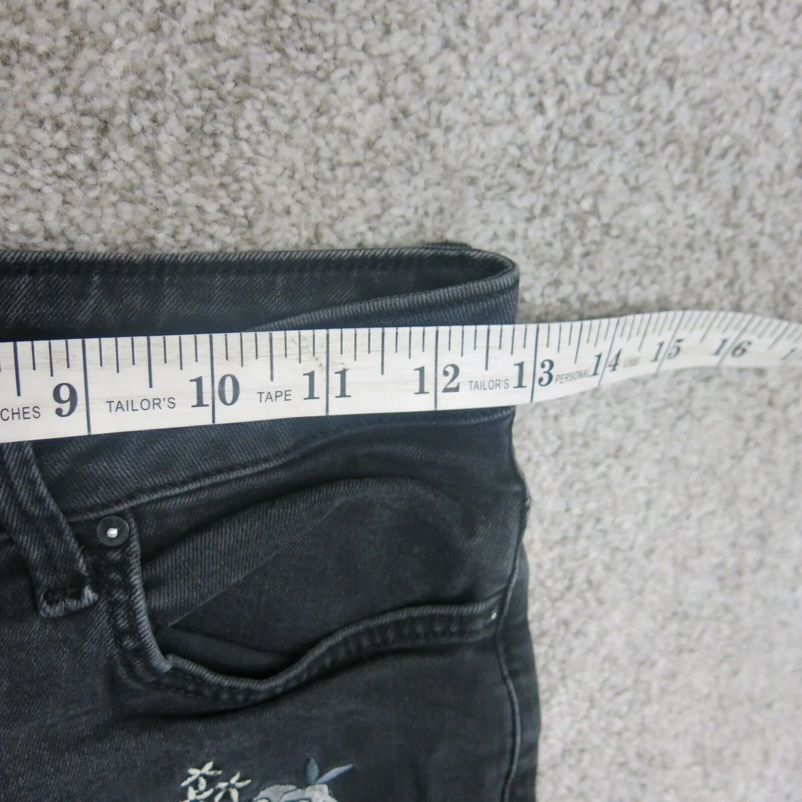 Forever 21 Womens Jeans Skinny Leg Raw Hem Denim Stretch Mid Rise Black Size 26