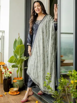 Grey Embroidered Silk Blend Straight Kurta With Dupatta