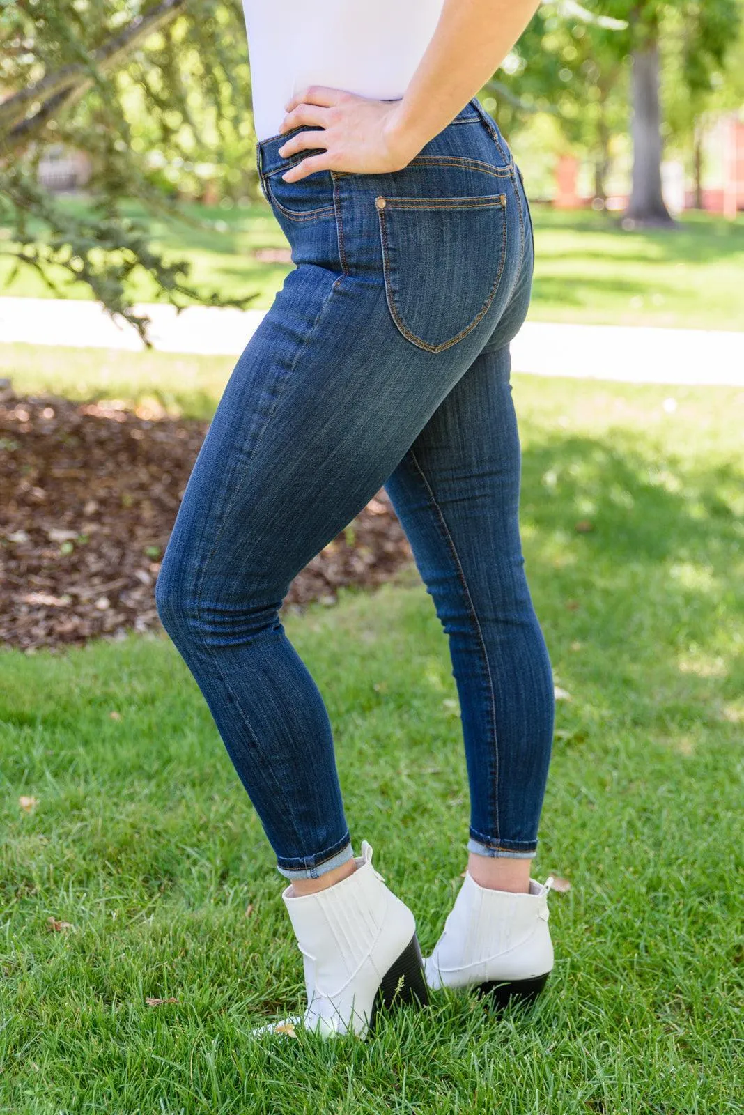 Hazel Blues® | Piper Pull-On Skinny Jeans