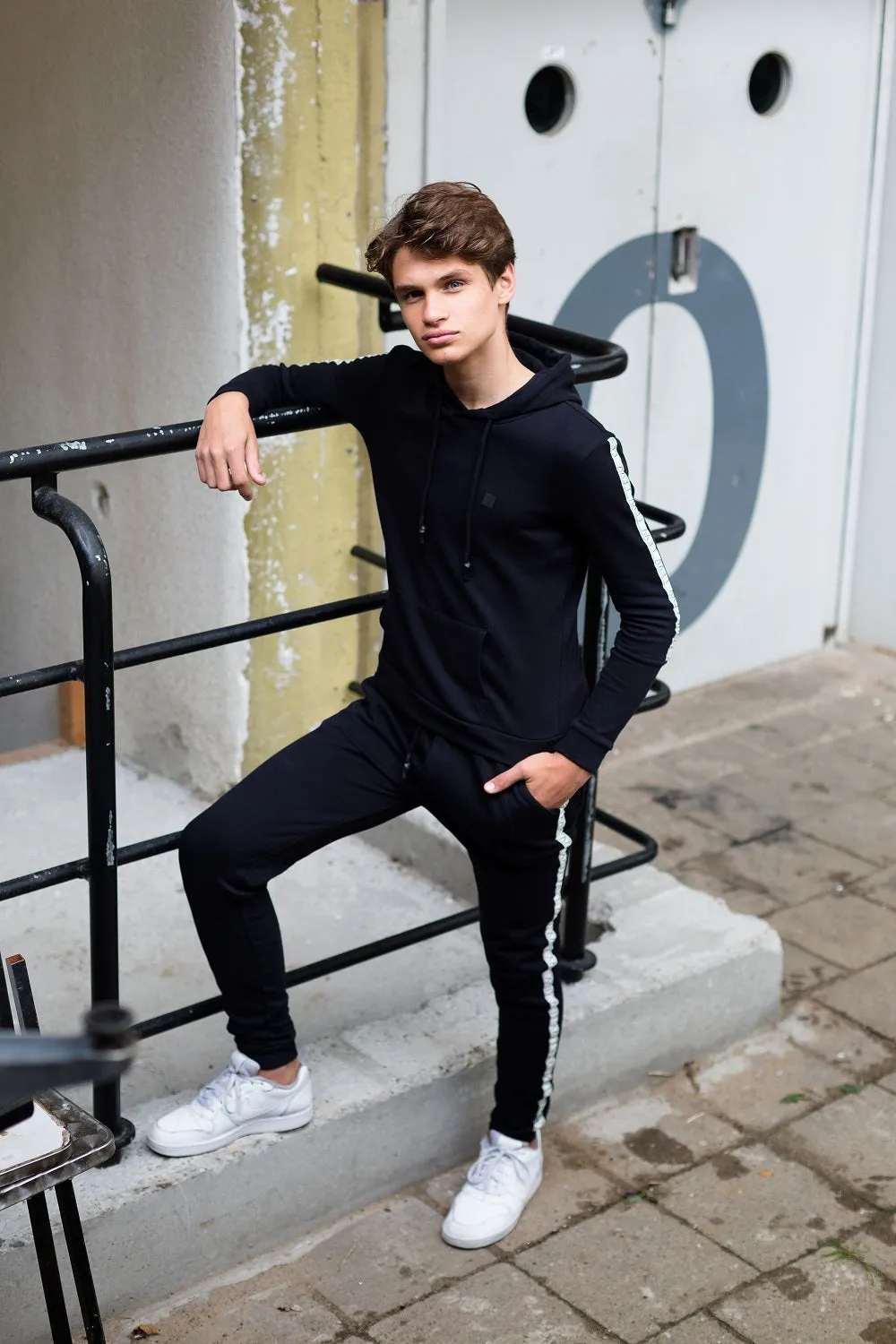 Levv Tracksuit BANDNO2 W200