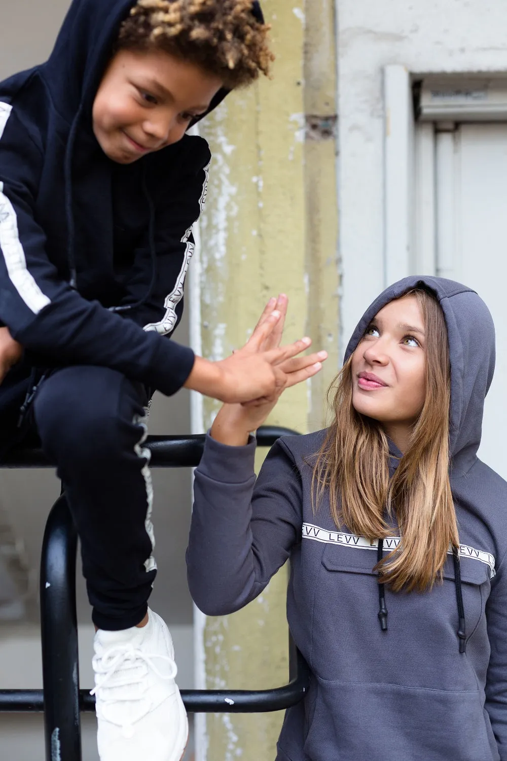 Levv Tracksuit BANDNO2 W200
