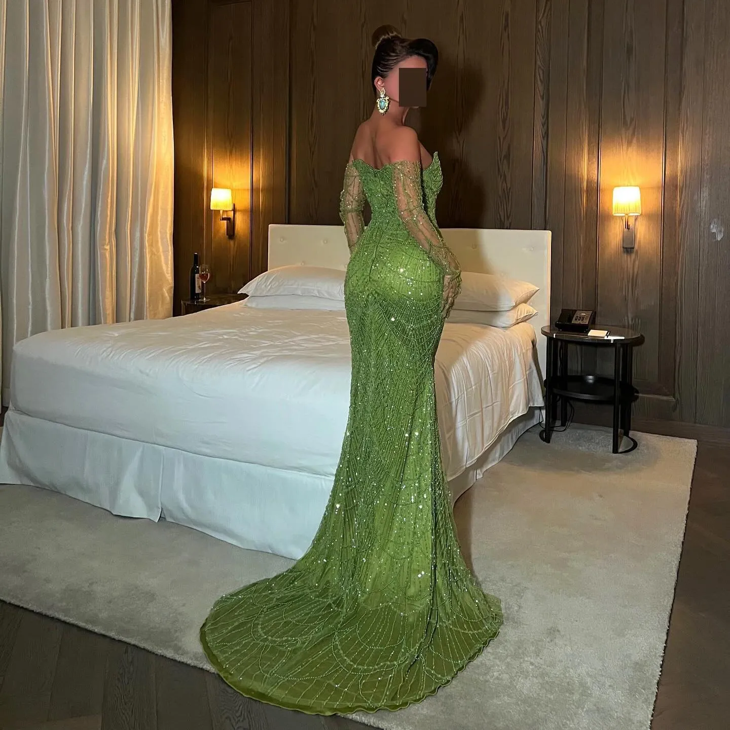 Luxury Beaded Green Mermaid Evening Dress with Gloves SS306
