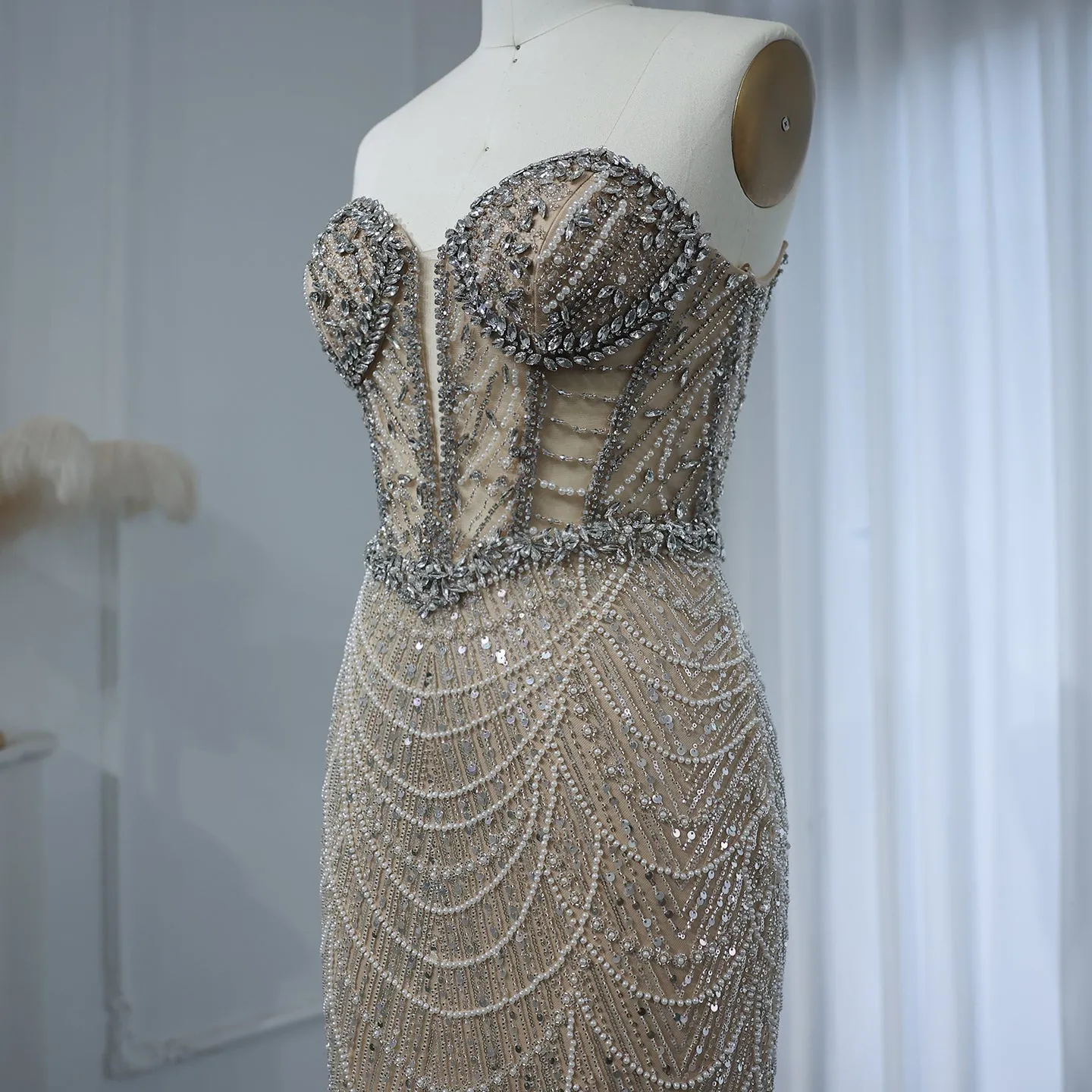 Luxury Crystal Nude Strapless Evening Dress SS223