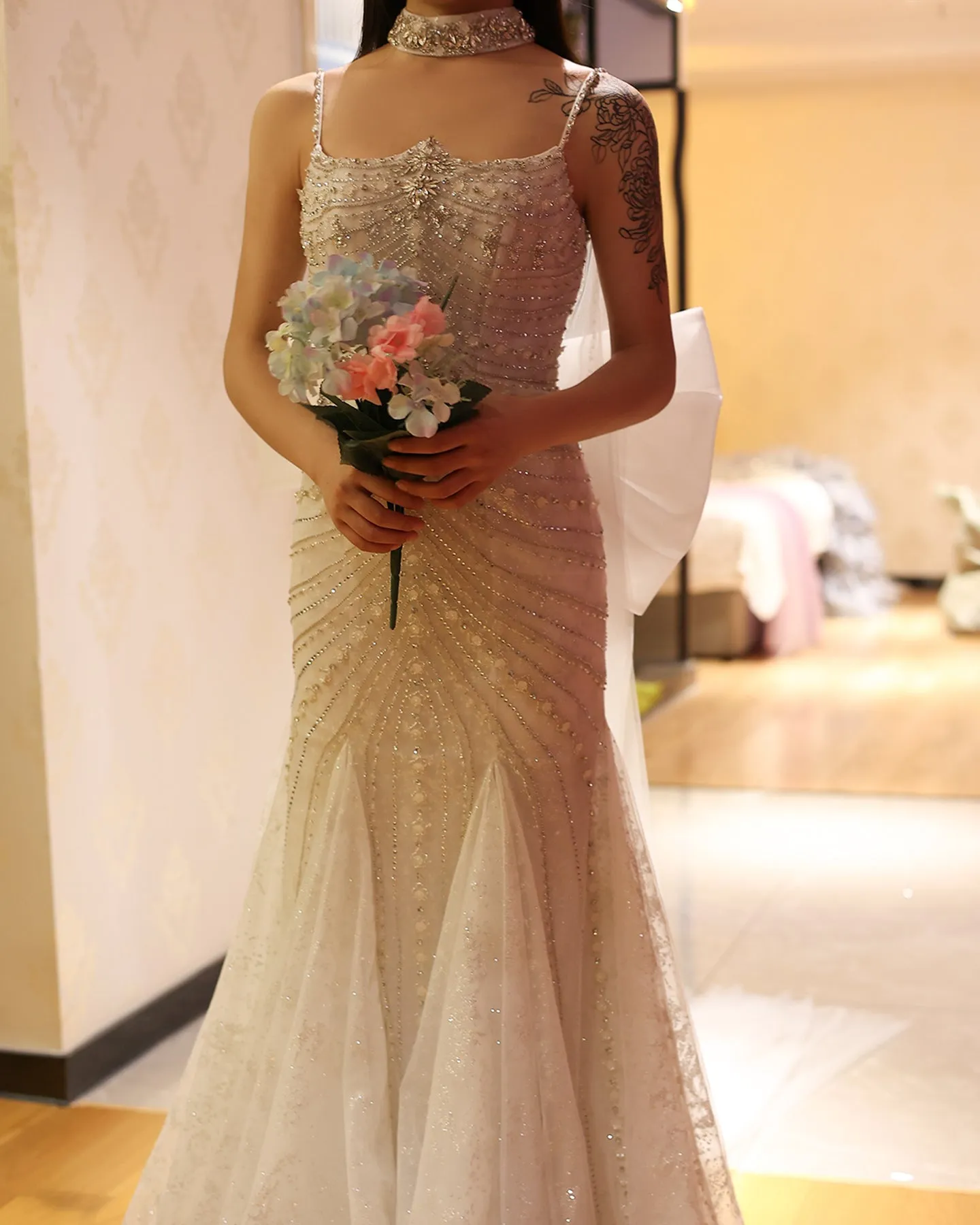 Luxury Crystal White Mermaid Wedding Dress with Bow Cape SS527