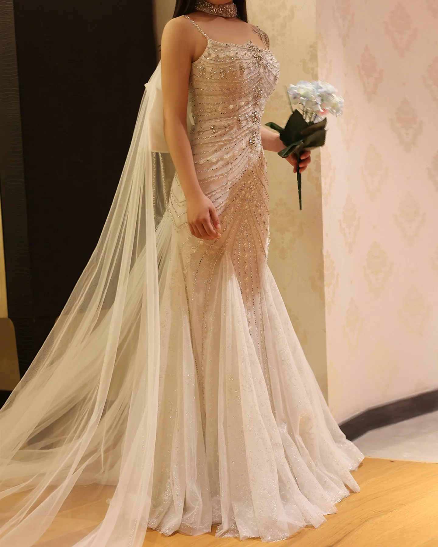 Luxury Crystal White Mermaid Wedding Dress with Bow Cape SS527