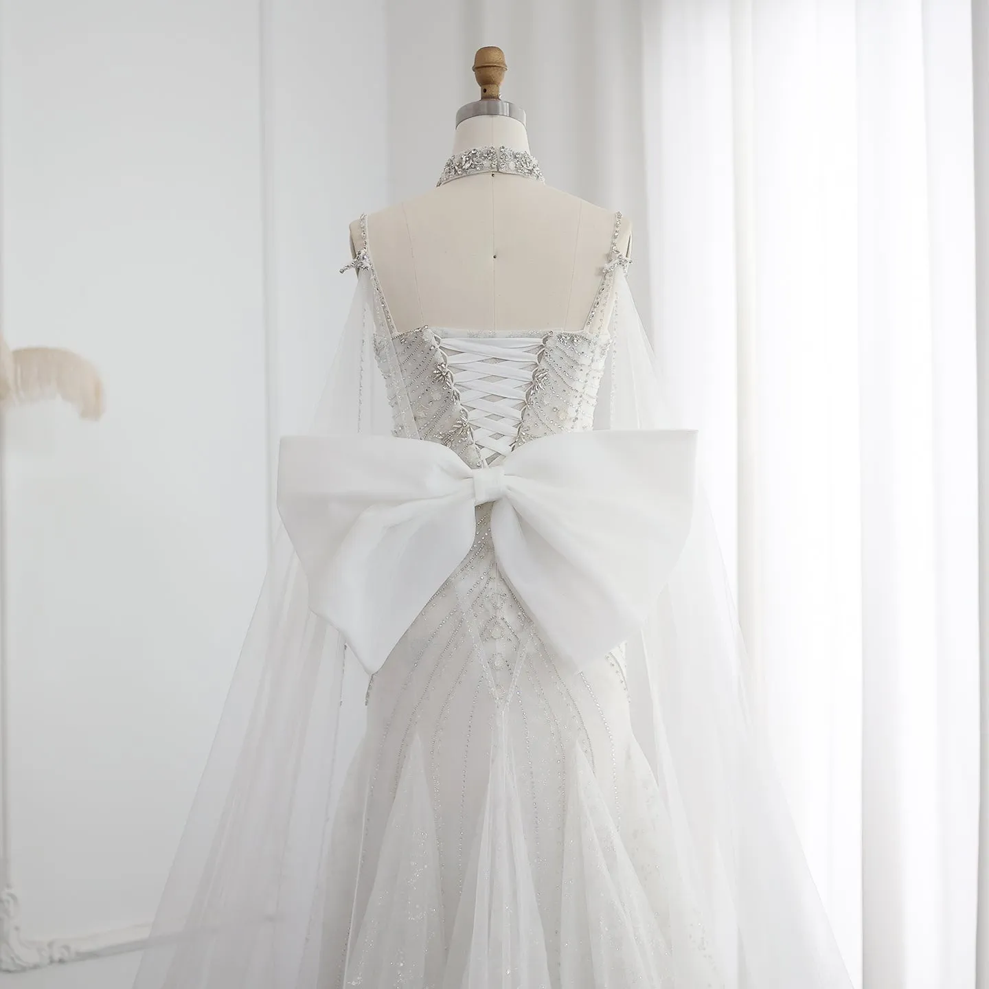 Luxury Crystal White Mermaid Wedding Dress with Bow Cape SS527