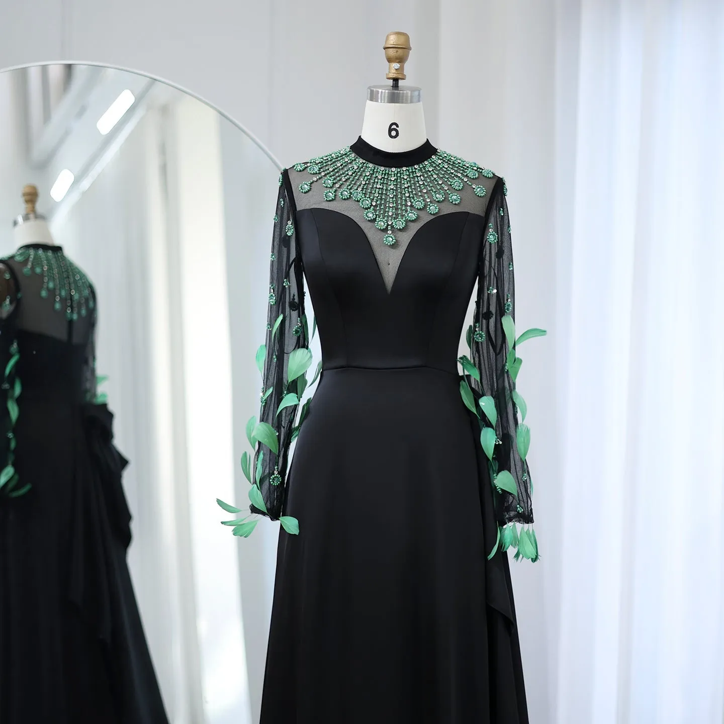 Luxury Feathers Black Long Sleeves Evening Dress SS457