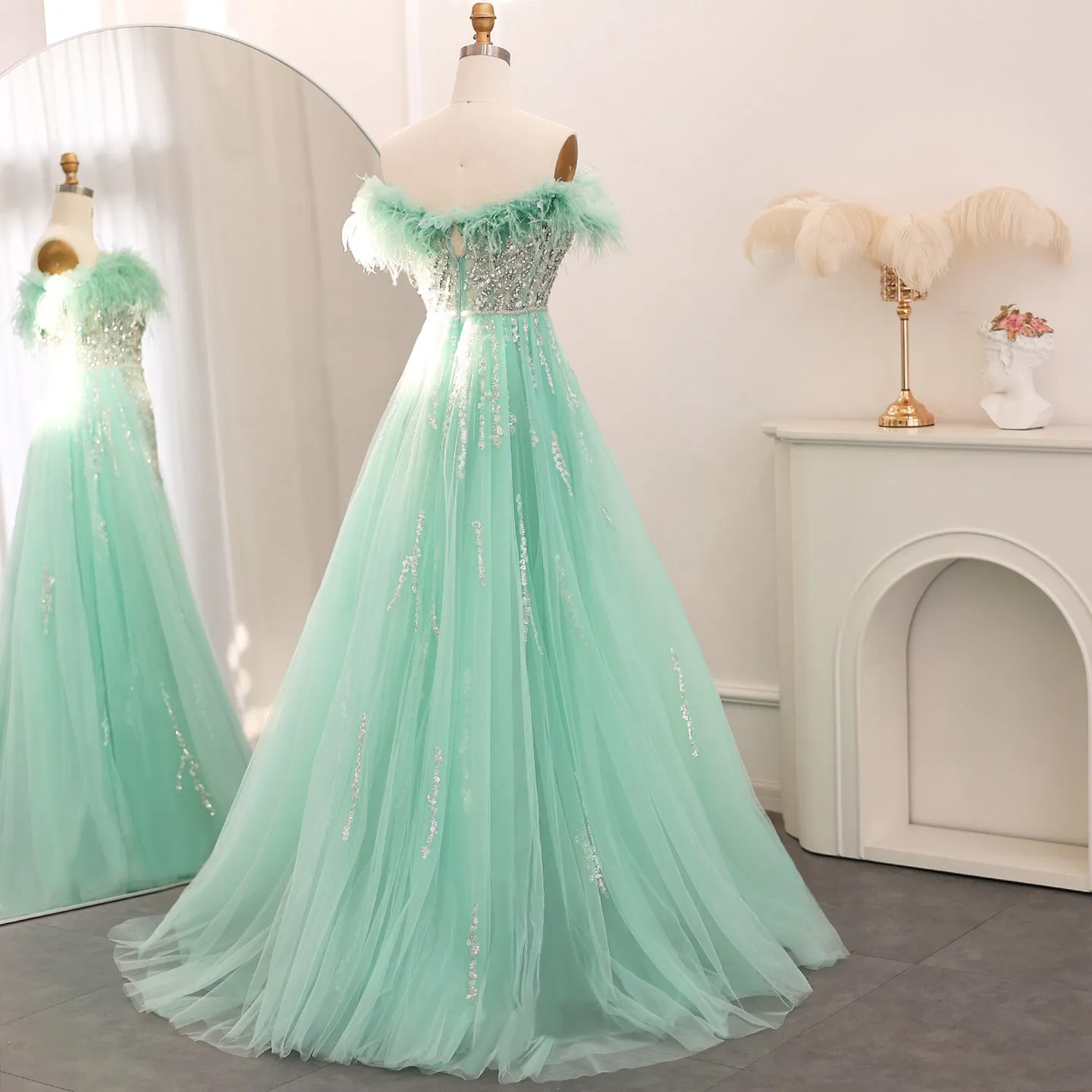 Luxury Feathers Lilac Evening Dress with Overskirt SS252