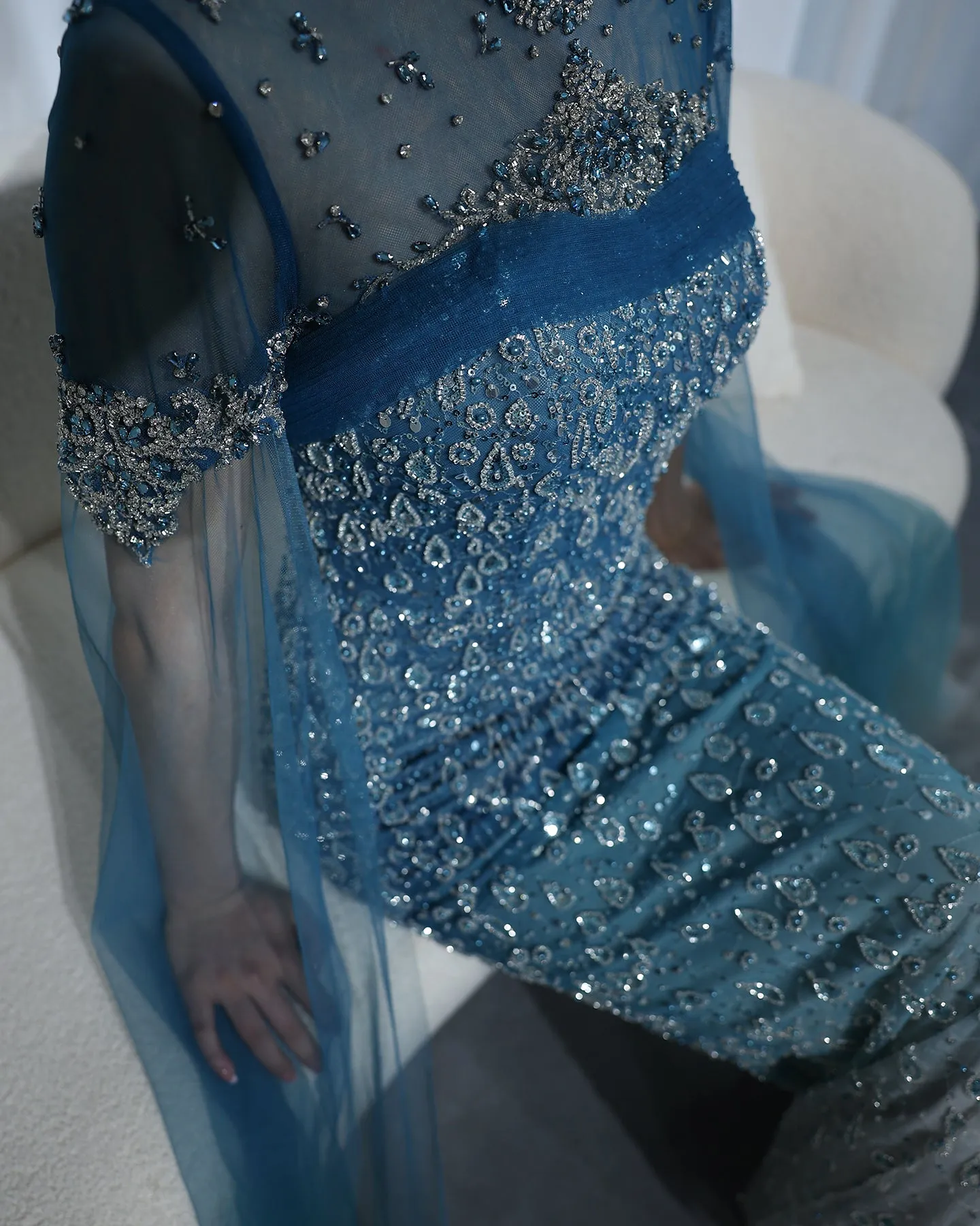 Luxury Turquoise Crystal Evening Dresses with Cape Sleeves SS206