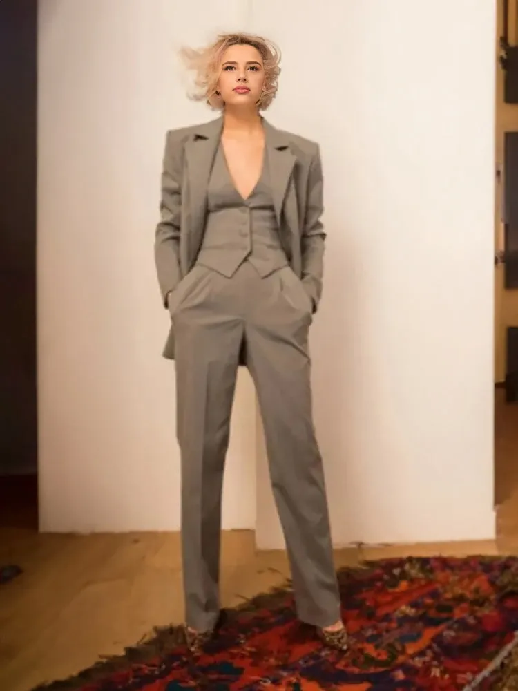 Modern Womens Three Piece Suits Sets
