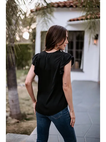 V-Neck Ruffle Blouse| Guadalupe and Onyx