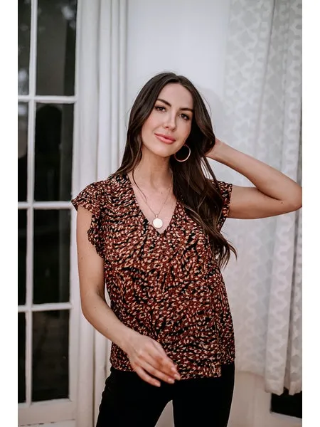 V-Neck Ruffle Blouse| Guadalupe and Onyx